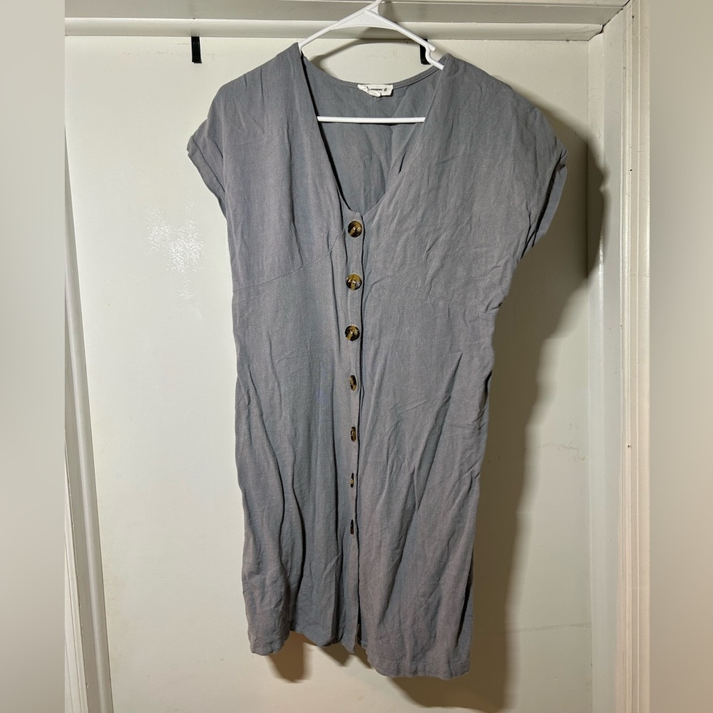 ee: some  Tunic Top Short Sleeve Gray Color Womens Size S Eesome ee:some